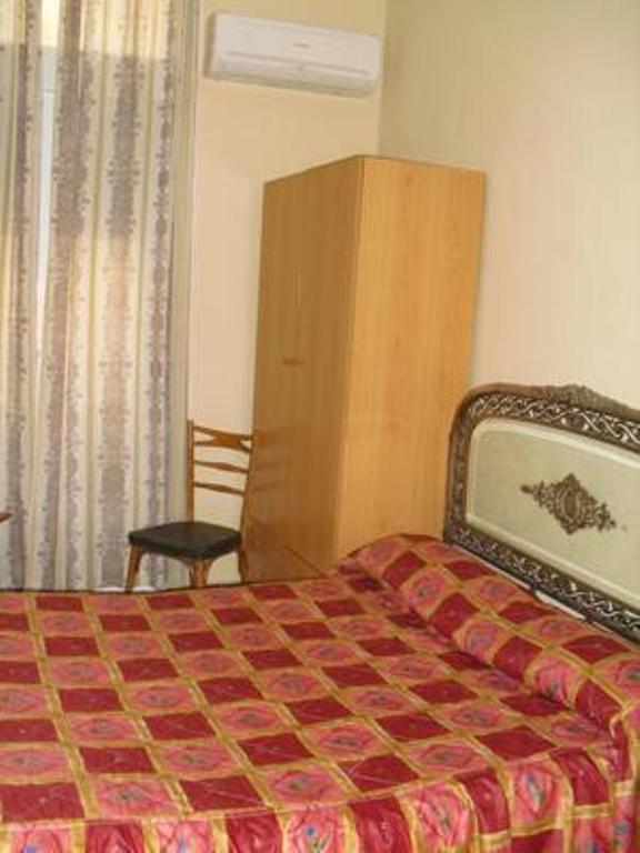Hostal Del Mar Madrid Room photo